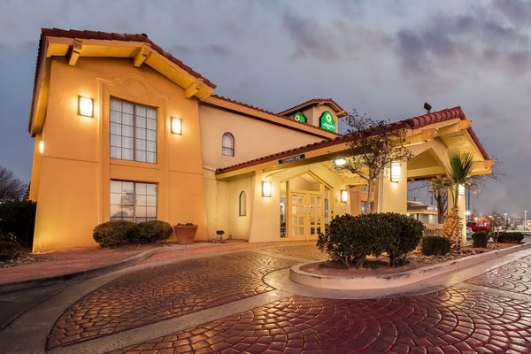 La Quinta Inn by Wyndham El Paso East Lomaland — Property