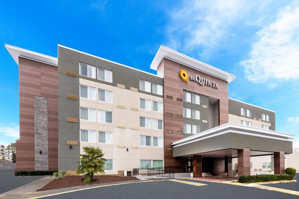 La Quinta Inn by Wyndham Lynnwood — Property