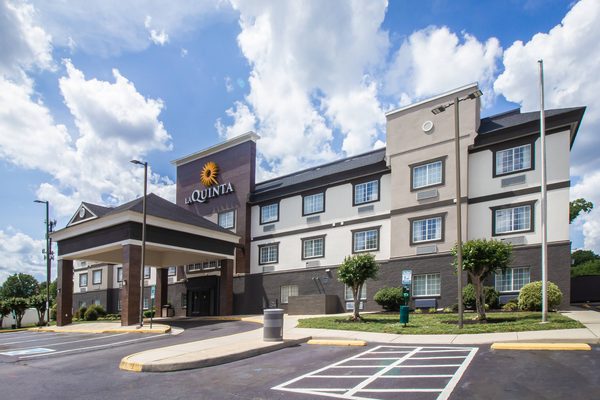 La Quinta Inn by Wyndham Richmond South — Property