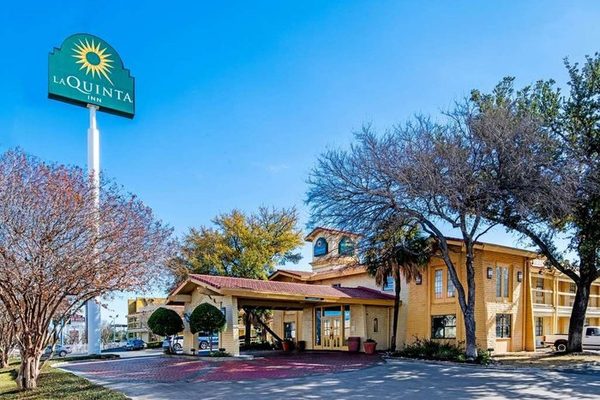 La Quinta Inn by Wyndham San Antonio Vance Jackson — Property