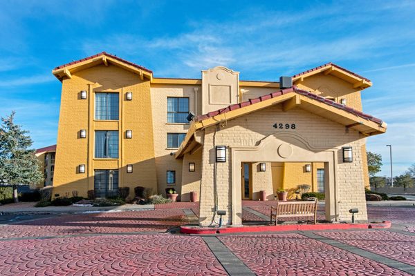La Quinta Inn By Wyndham Santa Fe — Property