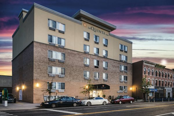 La Quinta Inn Suites by Wyndham Brooklyn Downtown — Property