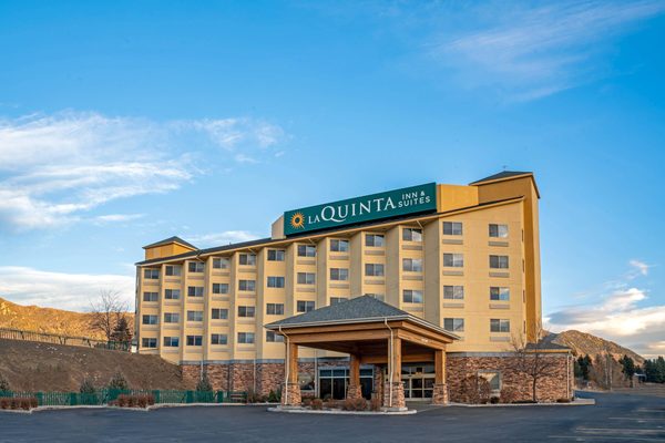 La Quinta Inn Suites by Wyndham Butte — Property