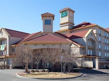 La Quinta Inn Suites by Wyndham Denver Airport Dia — Property