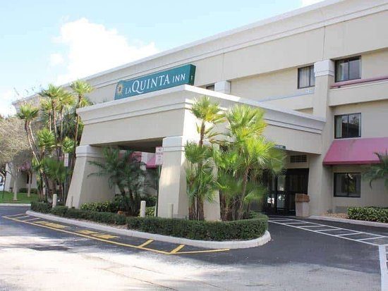 La Quinta Inn Suites by Wyndham Fort Lauderdale Tamarac — Property