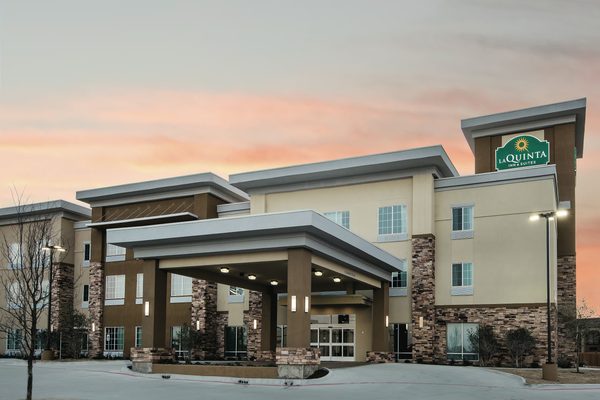 La Quinta Inn Suites by Wyndham Fort Worth West I 30 — Property