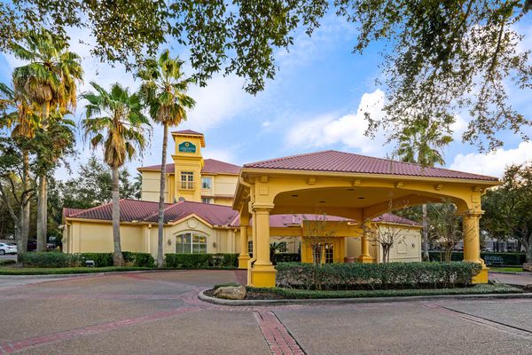 La Quinta Inn Suites by Wyndham Houston West Park 10 — Property