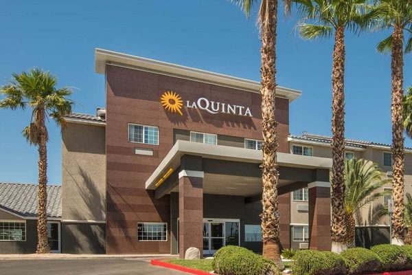 La Quinta Inn Suites by Wyndham Las Vegas Nellis — Property