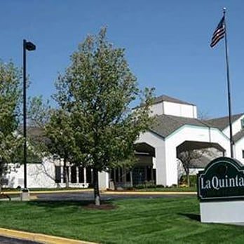 La Quinta Inn Suites by Wyndham Overland Park — Property