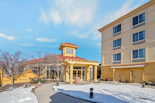 La Quinta Inn Suites by Wyndham Salt Lake City Airport — Property