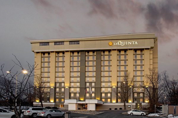 La Quinta Inn Suites by Wyndham Springfield MA — Property