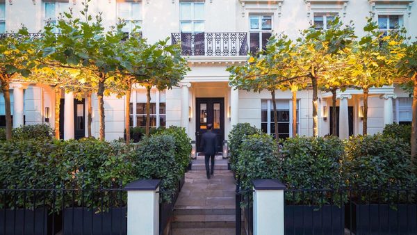 La Suite West Hyde Park — Property