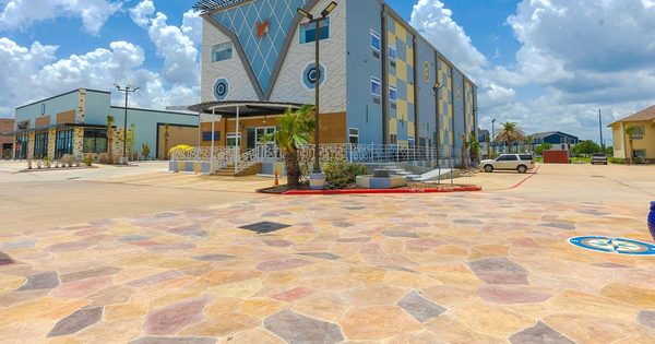 La Vyoma Villas Westpark Hwy 6 — Property