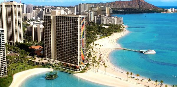 Lagoon Tower a Hilton Grand Vacations Club — Property