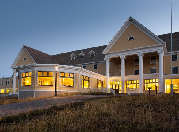Lake Yellowstone Hotel and Cottages — Property