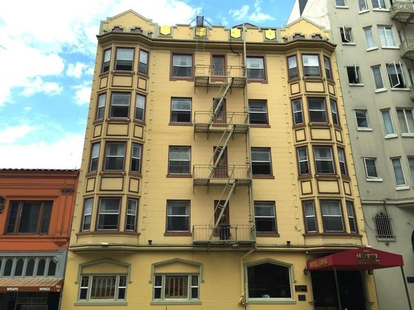 Layne Hotel — Property