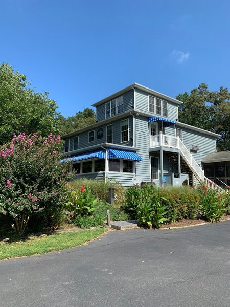 Lazy L At Willow Creek Bed Breakfast — Property