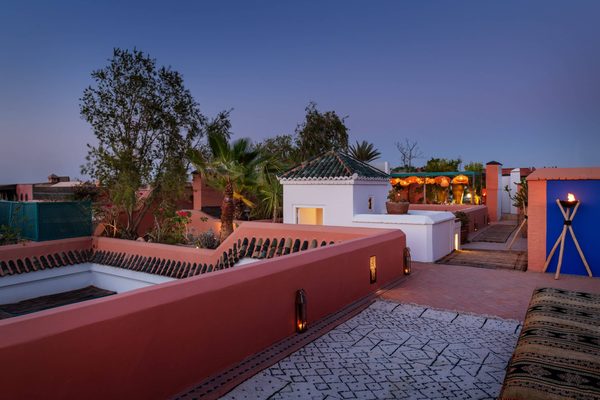 Le Farnatchi — Property