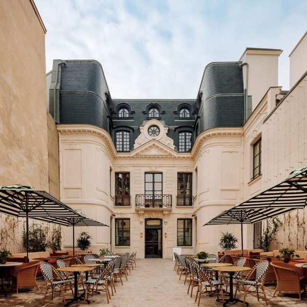 Le Jardin De Verre By Locke — Property