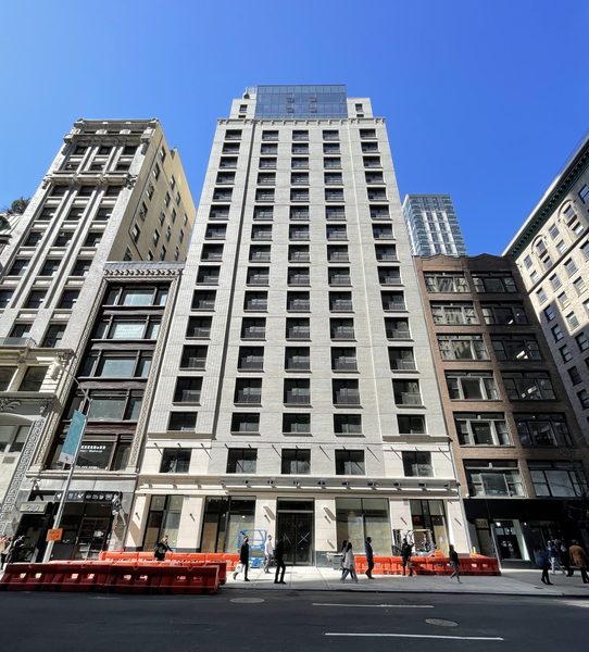 Le Meridien New York Fifth Avenue New York City New York — Property