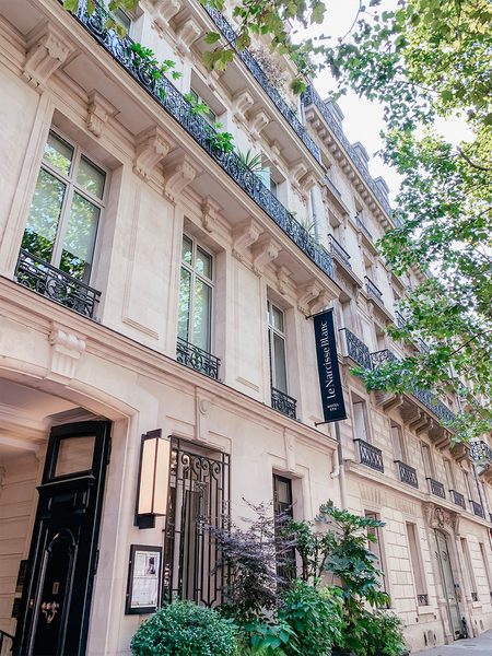 Le Narcisse Blanc Hotel Spa — Property