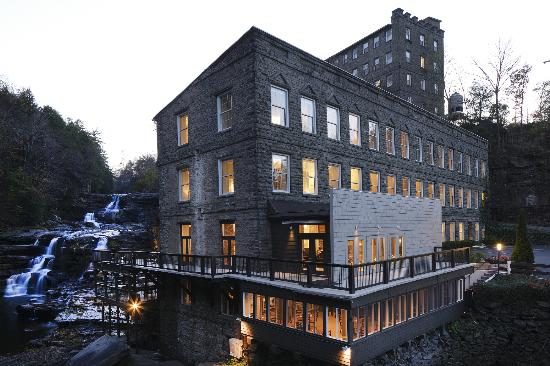 Ledges Hotel — Property