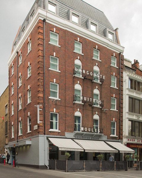 Leicester House Hotel — Property