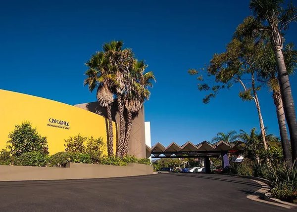 Lemon Tree Inn — Property
