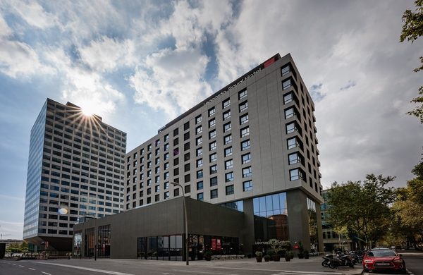 Leonardo Royal Hotel Barcelona Fira Barcelona Catalonia — Property