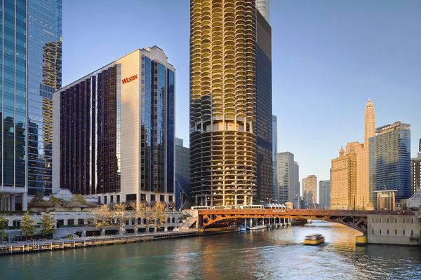 Level Chicago River North Chicago Illinois — Property