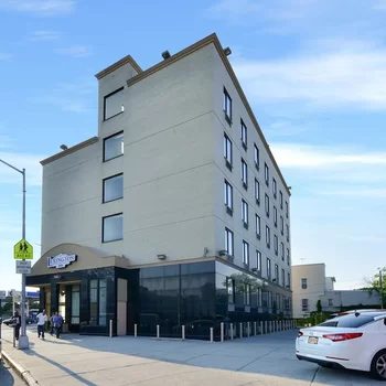 Lex View Inn at JFK Airport — Property