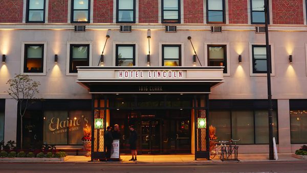 Lincoln Park Guest House Chicago Illinois — Property