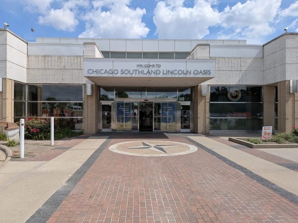 Lincoln Park Oasis Chicago Illinois — Property
