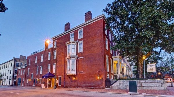 Linden Row Inn Richmond Virginia — Property