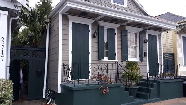 Lions Inn Bed Breakfast — Property