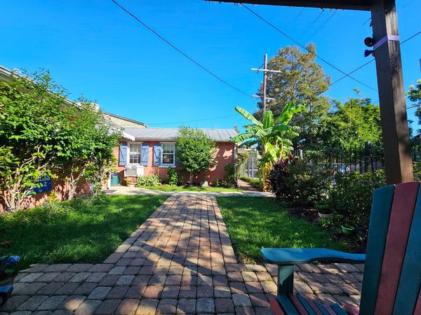 Little Eazy Guest House — Property