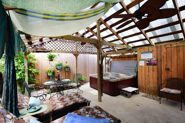 Little Eazy Guest House — Property