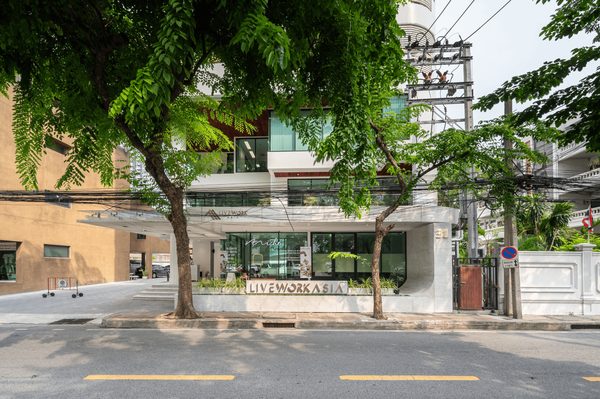 LiveZen Bangkok — Property