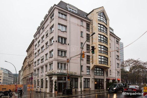 Living Hotel Berlin Mitte — Property