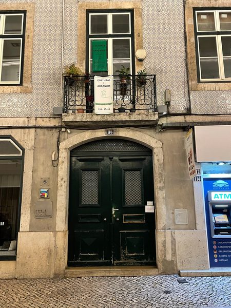 Living Lounge Hostel — Property