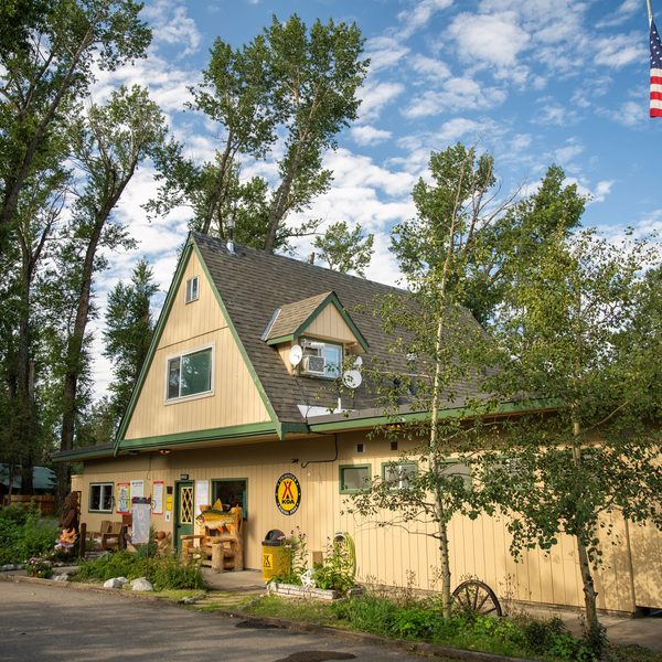 Livingston Paradise Valley Koa Holiday — Property