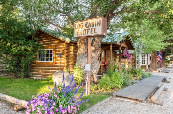 Log Cabin Motel — Property
