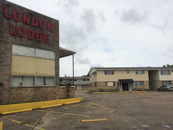 London Lodge Motel — Property
