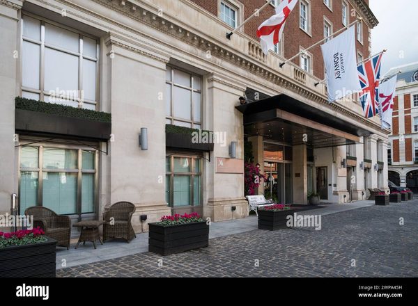 London Marriott Hotel Grosvenor Square — Property