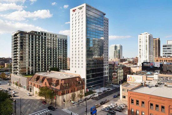 Loop Suites Chicago Illinois — Property