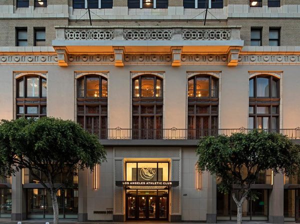 Los Angeles Athletic Club Los Angeles California — Property