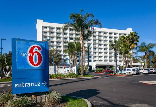 Los Angeles LAX Apartments Los Angeles California — Property