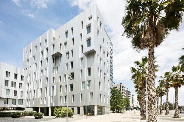Lugaris Beach Barcelona Beach Apartments Barcelona Catalonia — Property