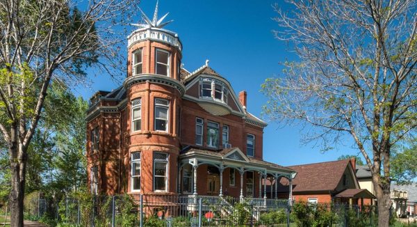 Lumber Baron Inn Gardens — Property