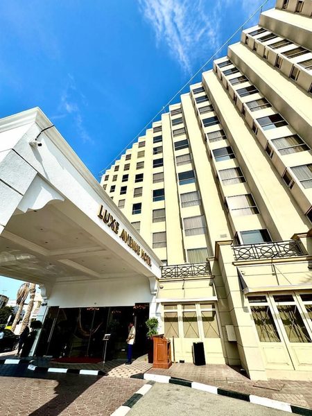 Luxe Avenue Hotel — Property